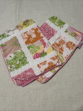 Lilly Pulitzer Patchwork Pillow Shams (2) Vibrant Pastel Floral With Lace Detail